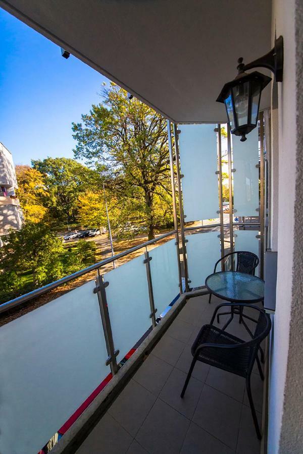 Wyspa Uznam - Róża Wiatrów Świnoujście Exterior foto